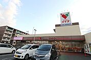 コモディイイダ東大宮店 徒歩22分。 1690m