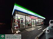 ファミリーマート白岡上野田店 徒歩31分。 2460m