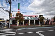 業務スーパー東岩槻店 徒歩12分。スーパー 900m