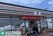セブンイレブン加須南篠崎2丁目店 徒歩6分。 440m