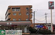 セブンイレブン上尾西宮下店 徒歩11分。 880m