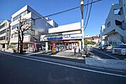 スリーエフ大宮桜木町店 510m