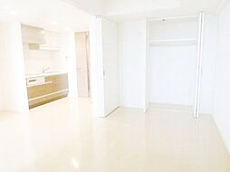 コスモリード新宿余丁町 103 1階1LDKのリビング/ダイニング