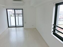 ＡＶＥＮＩＲ渋谷本町 901 9階1Kのリビング/ダイニング