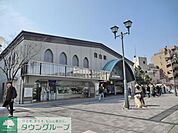 目白駅(JR 山手線) 徒歩28分。 2220m
