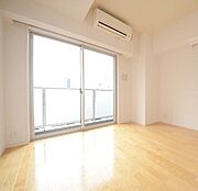 お部屋探しは株式会社　タウンハウジング　までお気軽にお問合せ下さい。クレジットカード決済・首都圏を中心直営143店舗　仲介件数全国2位の豊富な実績！諸費用・審査等・何でもご相談下さい。