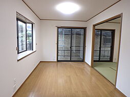 居間