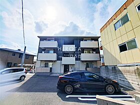 ポサーダ三萩野  ｜ 福岡県北九州市小倉北区萩崎町（賃貸アパート1LDK・1階・32.77㎡） その1