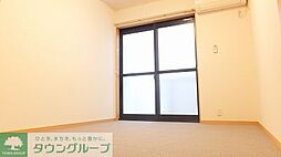 レオパレスカルナック 303 3階1Kのリビング/ダイニング