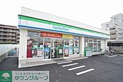ファミリーマート前原駅前店 徒歩9分。コンビニ 710m