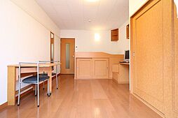 レオパレスミライアル 102 1階1Kのリビング/ダイニング