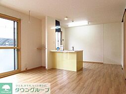 エトワール 103 1階1LDKのリビング/ダイニング