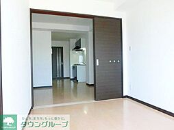 ＰＵＮＡＨＥＬＥ 402 4階1DKのリビング/ダイニング