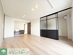 D-ROOM若草 101 1階3LDKのリビング/ダイニング