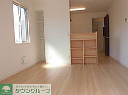 Mario　K 102 1階2LDKのリビング/ダイニング