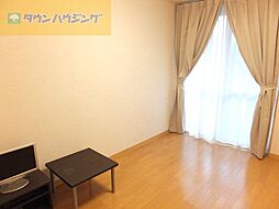 レオパレスラトナ 114 1階1Kのリビング/ダイニング