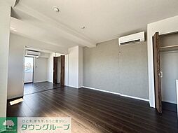 ＶＩＣＴＯＲＩＡ 305 3階1LDKのリビング/ダイニング