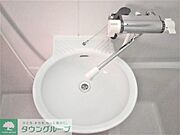 混合水栓で温度調節が簡単♪