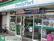 ファミリーマート一之江三丁目店 徒歩9分。コンビニ 690m