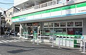 ファミリーマート市川湊新田二丁目店 753m