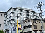 徒歩8分。東京ベイ・浦安市川医療センター 640m
