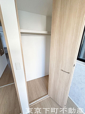 収納 足立区梅島1丁目30-13