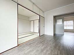 居間