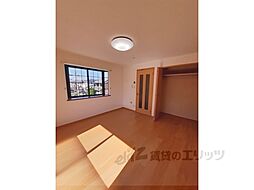 ヴィル　クラージュ 201 2階1Kのリビング/ダイニング