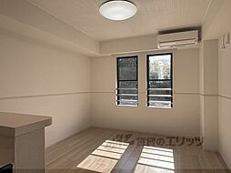 フルール彦根 2階1LDKのリビング/ダイニング