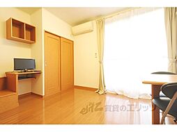 レオパレスＢｒｉｇｈｔｏｎ宮司 102 1階1Kのリビング/ダイニング