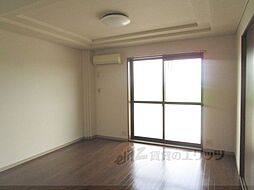 コンフォール 103 1階2LDKのリビング/ダイニング