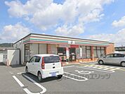 セブンイレブン　八日市小脇店まで120メートル