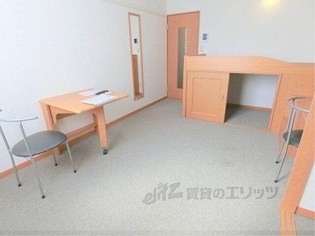 寝室