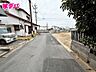 外観：前面道路：南側約4.7ｍ幅。