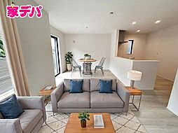 リビング/ダイニングの画像