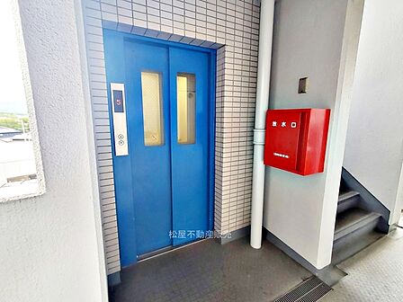 エレベーター