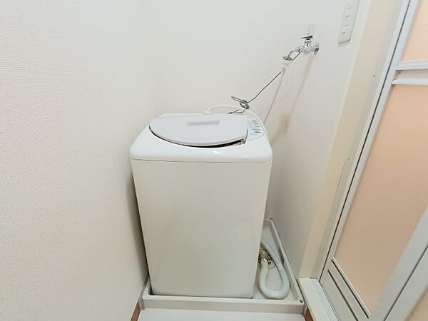 画像8:実際の洗濯機は仕様が異なる場合がございます