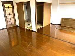 居間