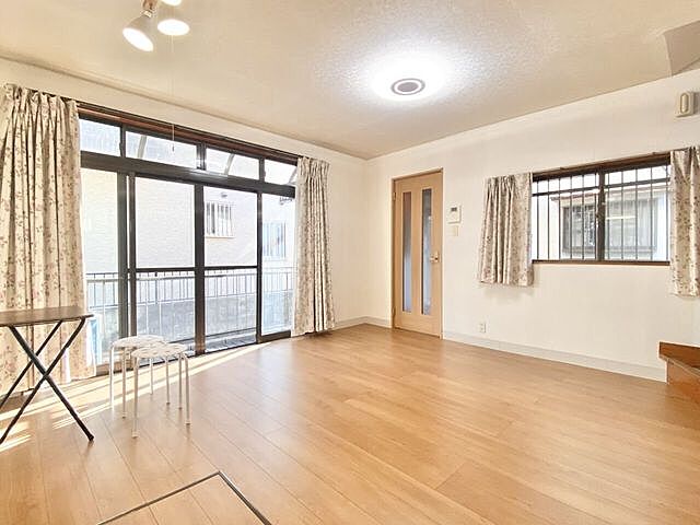 リビング/ダイニング 熊本市中央区八王寺町16-35