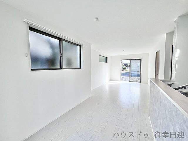 リビング/ダイニング 菊池郡菊陽町大字津久礼617-3