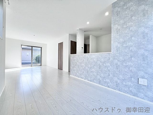 リビング/ダイニング 菊池郡菊陽町大字津久礼617-3