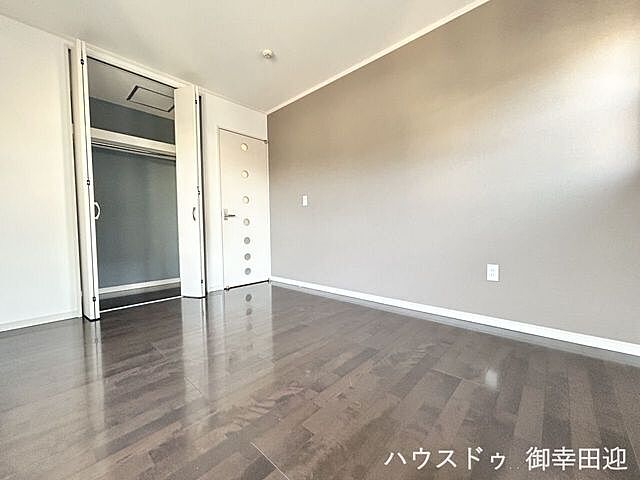 室内 合志市幾久富1866-1667