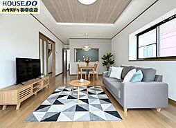 中古戸建　合志市須屋 5SLDKのリビング/ダイニング