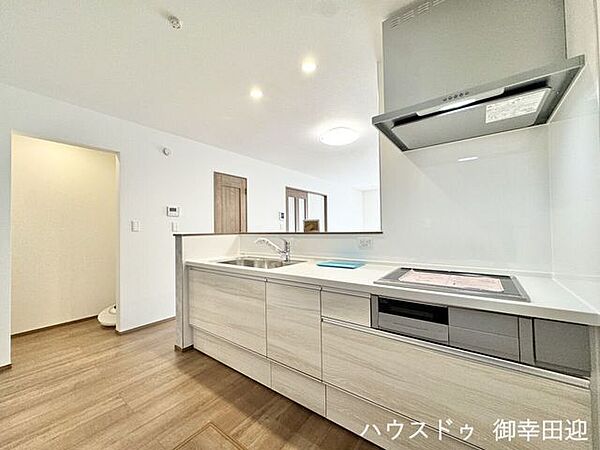 キッチンを拡大表示