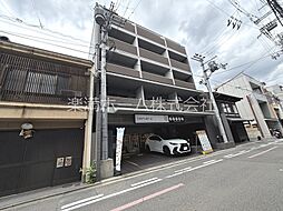 6 / 30