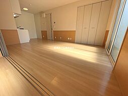 ルーチェ嵯峨 101 1階1LDKのリビング/ダイニング