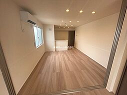 アイル京都八条 302 3階1LDKのリビング/ダイニング