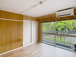居間