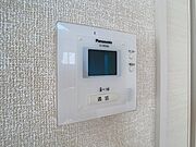 掲載写真は同型の左右反転の部屋を掲載しております。実際のお写真と仕様等が異なる場合、現況を優先とさせていただきます。