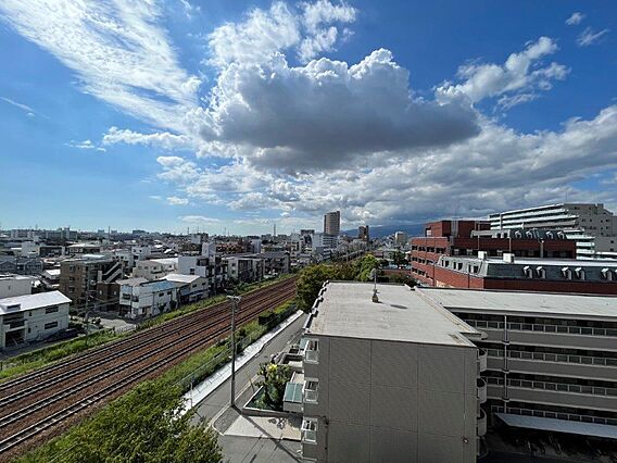 バルコニーから...